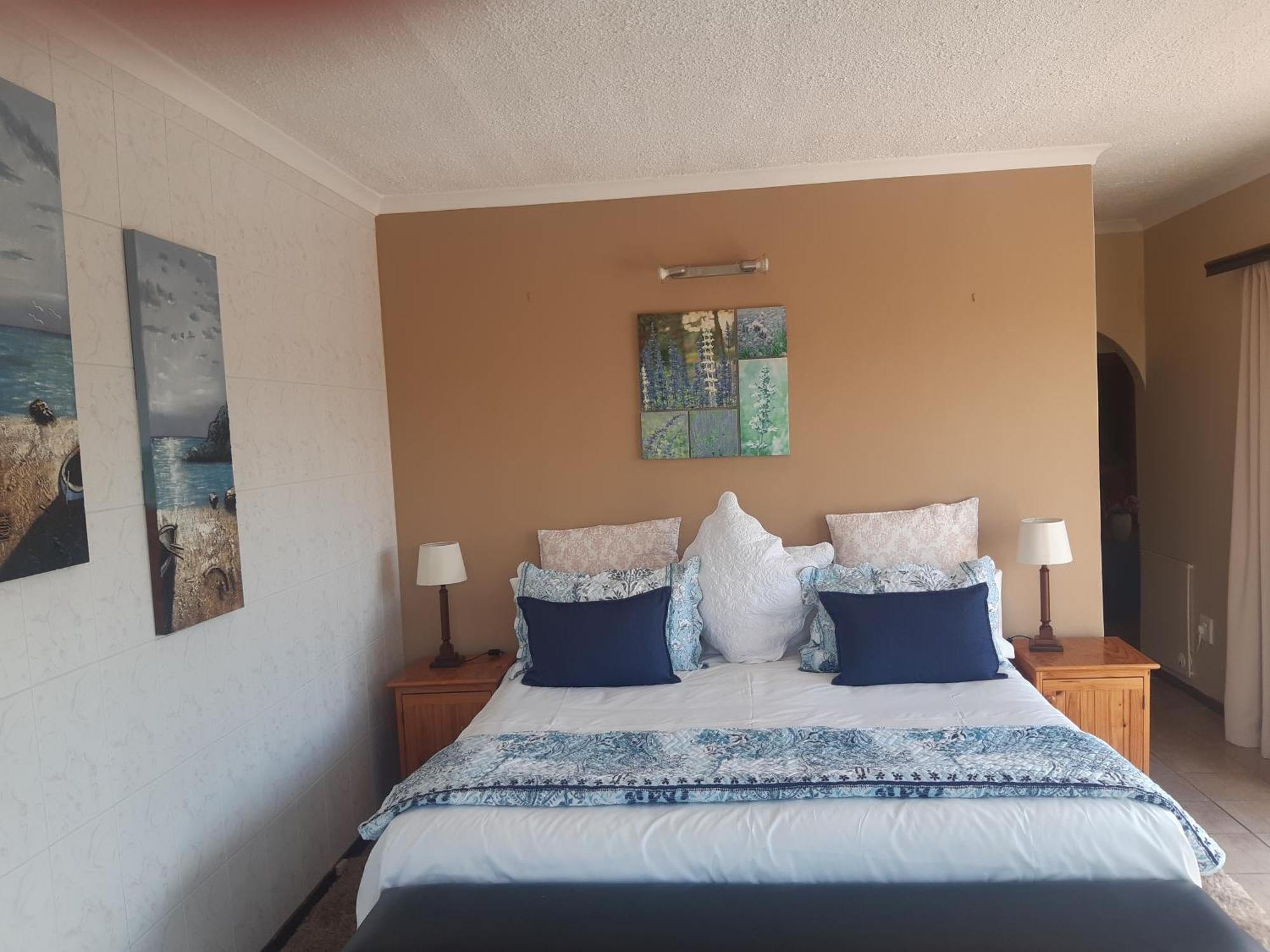 Dolphin View Guesthouse Jeffreys Bay Exterior photo
