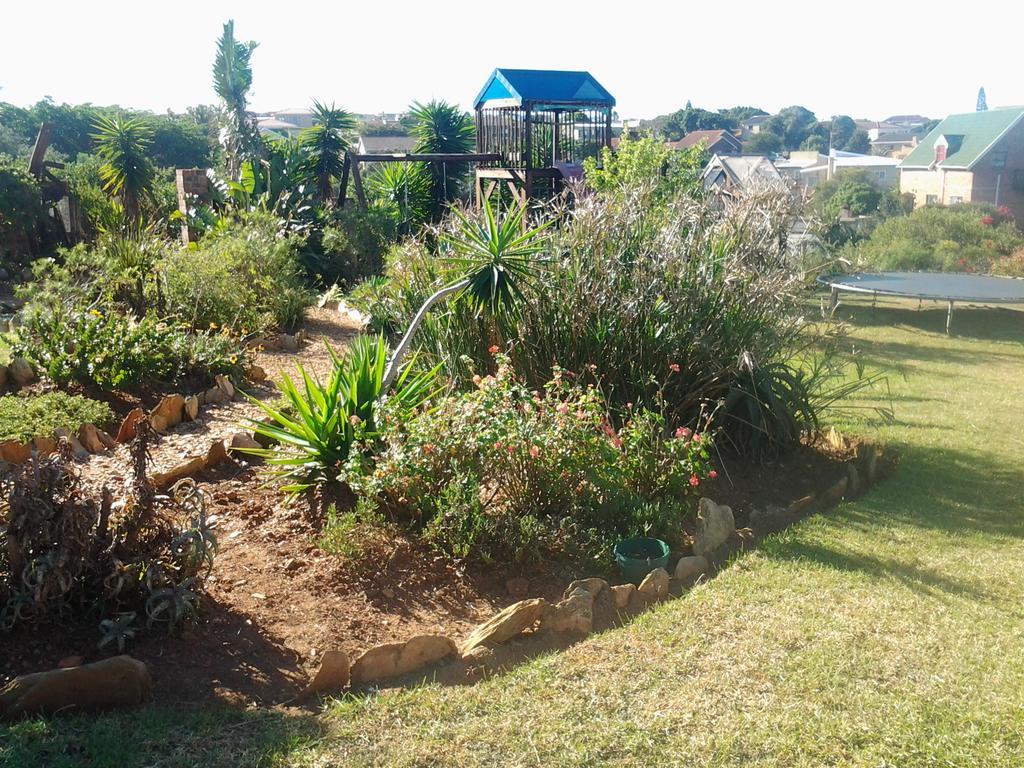 Dolphin View Guesthouse Jeffreys Bay Exterior photo